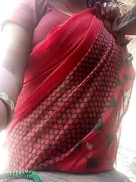 Snapshot of Lattika-Bhabhi chatting on October 10, 7:31 am Lattika-Bhabhi online show from October 10, 7:31 am