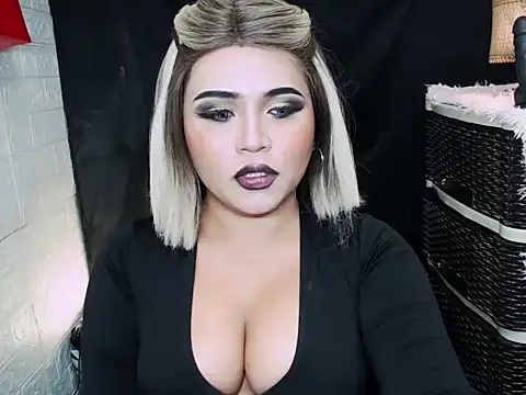 x12inchanaconda online show from April 5, 12:39 am