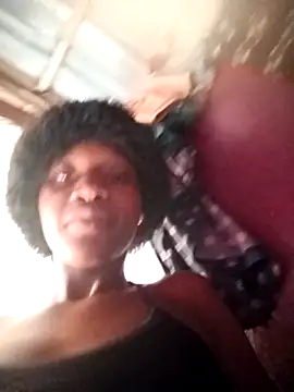 Snapshot of Petite_li chatting on February 17, 5:49 am Petite li online show from February 17, 5:49 am