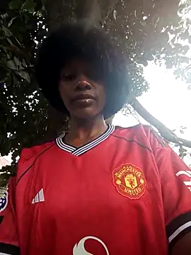 Snapshot of Petite_li chatting on February 15, 7:51 am Petite li online show from February 15, 7:51 am