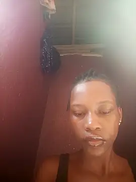 Snapshot of Petite_li chatting on February 25, 5:07 am Petite li online show from February 25, 5:07 am