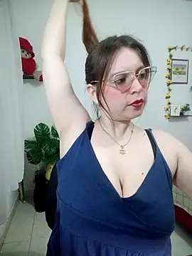 Snapshot of lorenitabella chatting on March 4, 8:22 am lorenitabella online show from March 4, 8:22 am