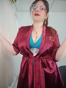 lorenitabella online show from May 24, 8:09 pm