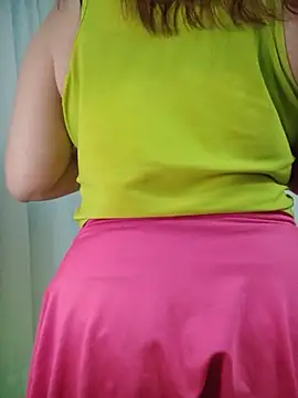 Snapshot of lorenitabella chatting on July 12, 10:43 pm lorenitabella online show from July 12, 10:43 pm