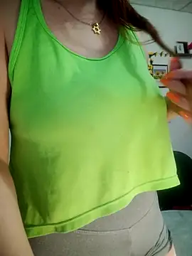 lorenitabella online show from March 17, 8:39 am