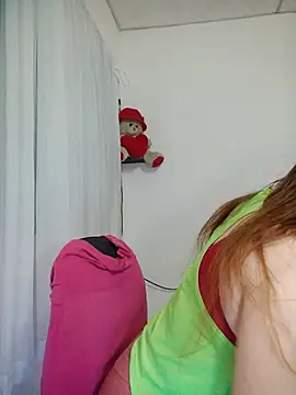 Snapshot of lorenitabella chatting on June 24, 8:57 am lorenitabella online show from June 24, 8:57 am