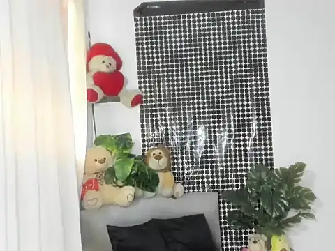 lorenitabella online show from November 26, 9:04 pm