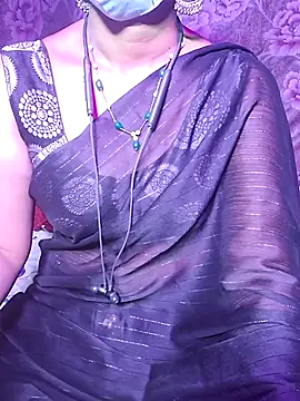 Snapshot of XBHUUME chatting on October 11, 5:03 pm XBHUUME online show from October 11, 5:03 pm