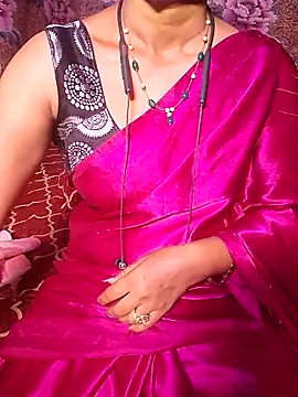 XBHUUME online show from April 23, 5:47 pm