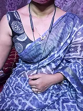 Snapshot of XBHUUME chatting on February 20, 5:41 pm XBHUUME online show from February 20, 5:41 pm