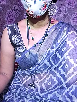 Snapshot of XBHUUME chatting on February 28, 5:59 pm XBHUUME online show from February 28, 5:59 pm