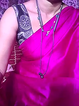 XBHUUME online show from April 2, 5:08 pm