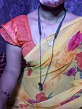 Snapshot of XBHUUME chatting on March 3, 5:41 pm XBHUUME online show from March 3, 5:41 pm