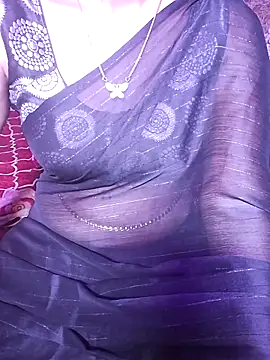 XBHUUME online show from April 4, 5:19 pm