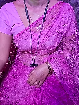 XBHUUME online show from November 15, 4:44 pm