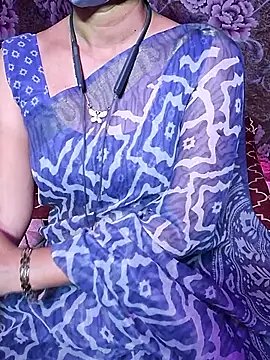 XBHUUME online show from April 8, 4:52 pm