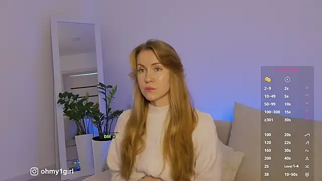 Fallinlove1 online show from February 5, 12:45 pm