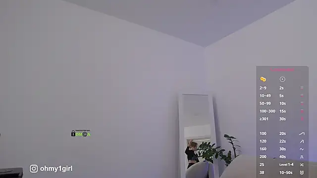 Fallinlove1 online show from January 16, 7:45 am