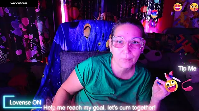 mature lisa naughty online show from January 21, 2:37 pm