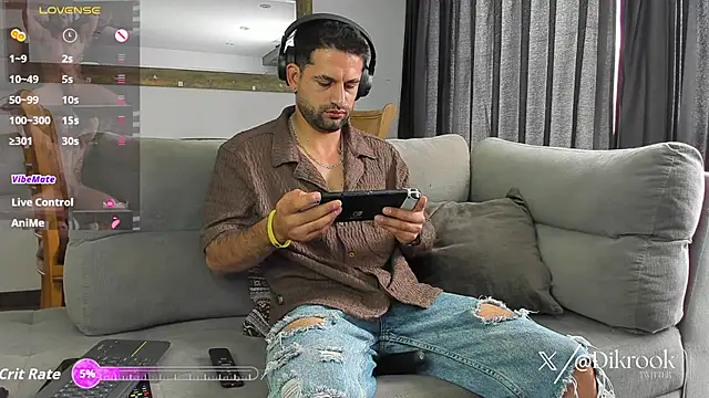 Davevilboy online show from October 20, 1:00 pm