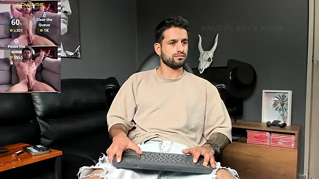 Davevilboy online show from March 18, 3:22 pm