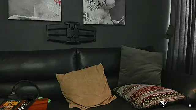 Davevilboy online show from October 30, 12:36 pm