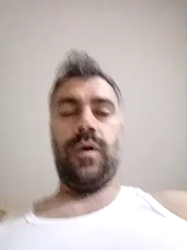 Snapshot of kevgir08 chatting on November 18, 10:02 pm kevgir08 online show from November 18, 10:02 pm