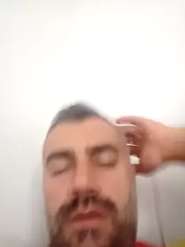 Snapshot of kevgir08 chatting on July 1, 10:48 am kevgir08 online show from July 1, 10:48 am