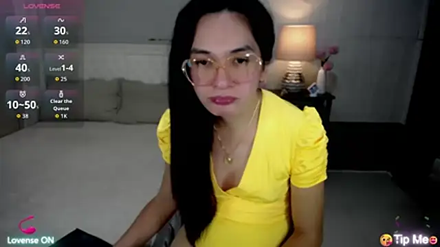 Snapshot of xAsianSweetHeart chatting on June 14, 2:24 am xAsianSweetHeart online show from June 14, 2:24 am