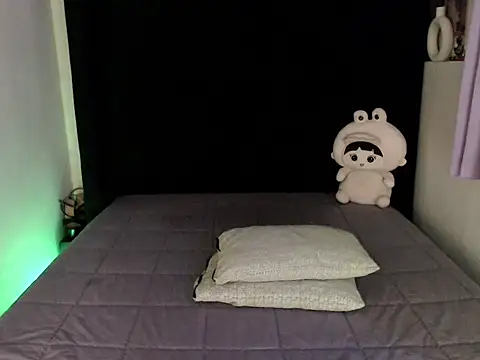 Angelic Fuckerxxx online show from February 17, 3:26 am