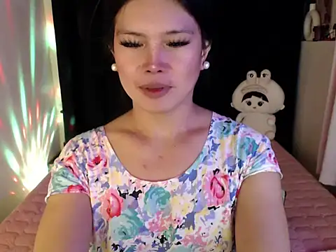 Snapshot of Angelic_Fuckerxxx chatting on June 14, 11:00 am Angelic Fuckerxxx online show from June 14, 11:00 am