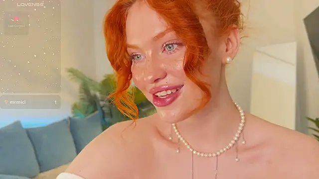 Born to Loveee online show from April 3, 7:59 am