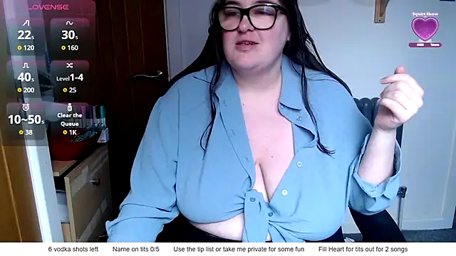 Rebecca Summer online show from March 9, 12:41 pm