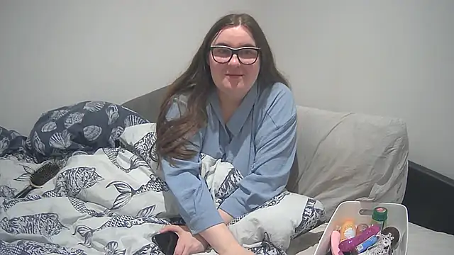 Snapshot of Rebecca_Summer chatting on December 31, 9:31 am Rebecca Summer online show from December 31, 9:31 am