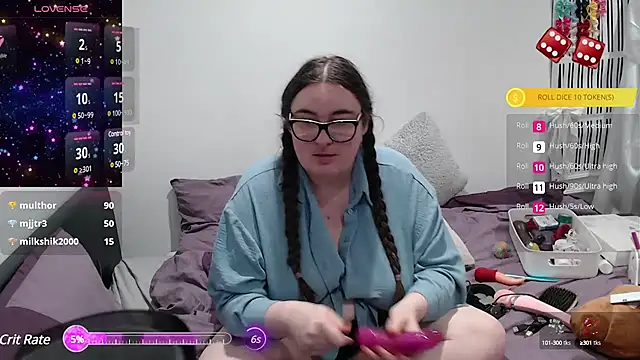 Snapshot of Rebecca_Summer chatting on February 18, 9:09 pm Rebecca Summer online show from February 18, 9:09 pm
