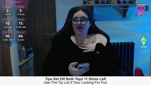 Snapshot of Rebecca_Summer chatting on February 4, 6:47 pm Rebecca Summer online show from February 4, 6:47 pm