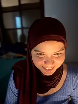 MatchedEyebrow online show from December 19, 9:28 pm