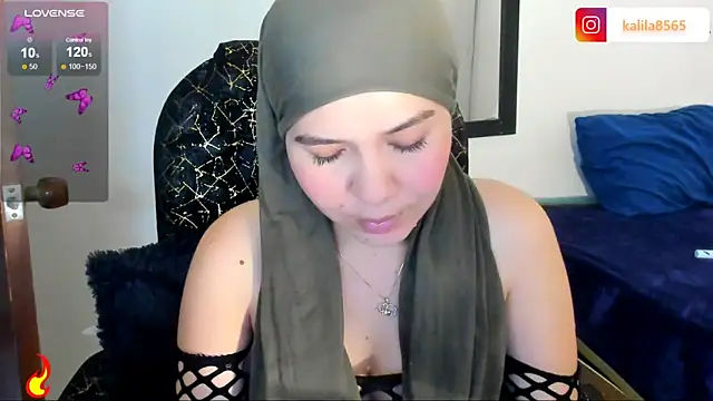 MatchedEyebrow online show from April 1, 9:01 pm