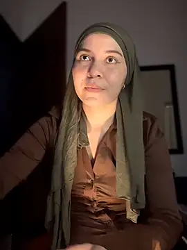 MatchedEyebrow online show from February 24, 10:10 pm