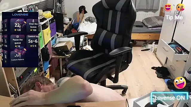 sexmenlion online show from September 20, 8:25 pm