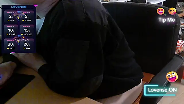 sexmenlion online show from January 6, 6:31 pm