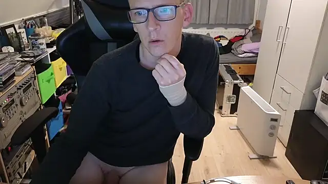 sexmenlion online show from October 12, 8:54 pm