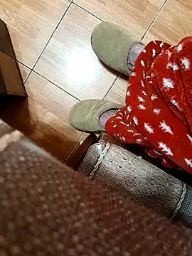 Snapshot of feet_toes chatting on March 16, 12:56 am feet toes online show from March 16, 12:56 am