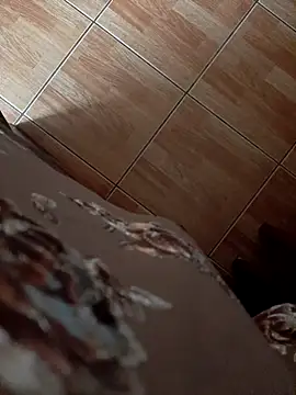 Snapshot of feet_toes chatting on November 5, 6:38 am feet toes online show from November 5, 6:38 am