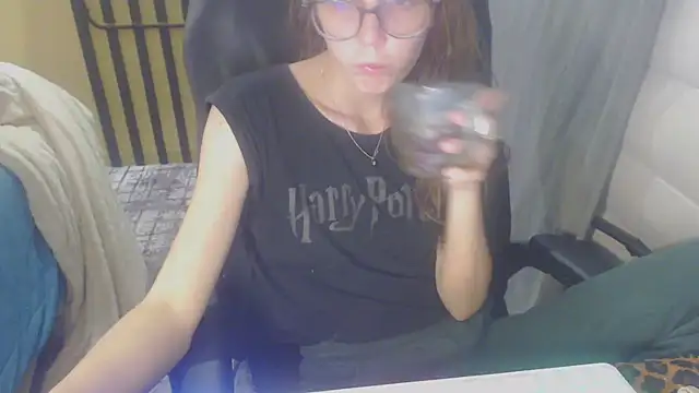 Laco-cO online show from October 31, 11:00 pm