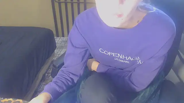 Laco-cO online show from September 26, 7:04 am