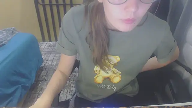 Laco-cO online show from November 6, 7:40 pm