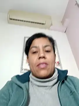 Snapshot of Molly_newman6 chatting on November 11, 3:56 am Molly newman6 online show from November 11, 3:56 am