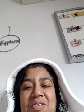 Molly newman6 online show from January 9, 10:55 am