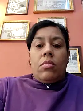 Snapshot of Molly_newman6 chatting on November 1, 1:38 pm Molly newman6 online show from November 1, 1:38 pm